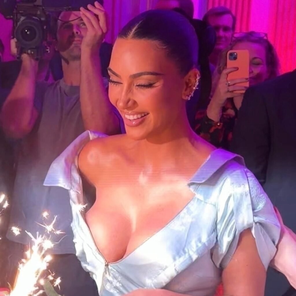 Kim Kardashian's 45th Birthday Party in Paris: Photo