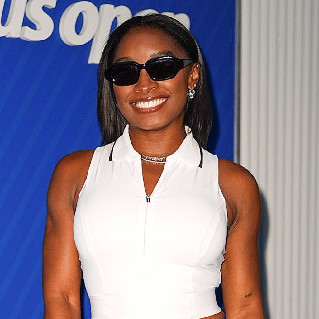 Simone Biles on Plastic Surgery, Eyelid Procedure