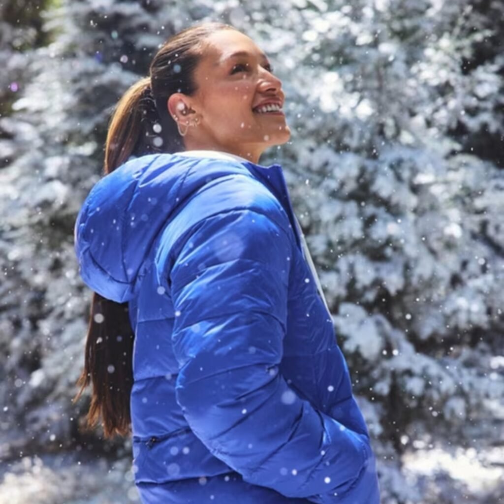 Athleta's Semi-Annual Sale Has 70% Leggings & More 