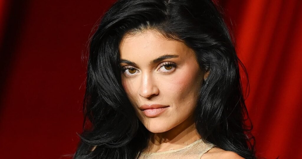 Kylie Jenner Undergoes Stem Cell Therapy for Back Pain