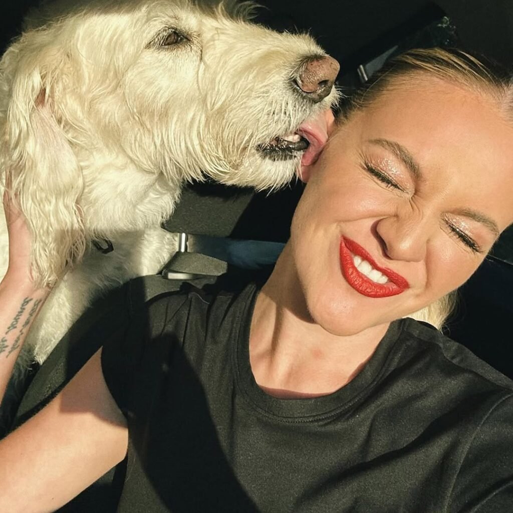Kelsea Ballerini's Dog Dibs Dies After Cancer Diagnosis