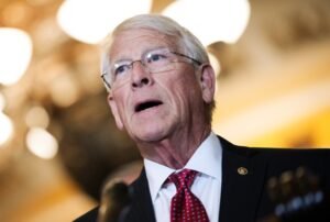 Congress Receives Iran Deal and Some Senate Republicans Immediately Criticize It Congress Receives Iran Deal and Some Senate Republicans Immediately Criticize It