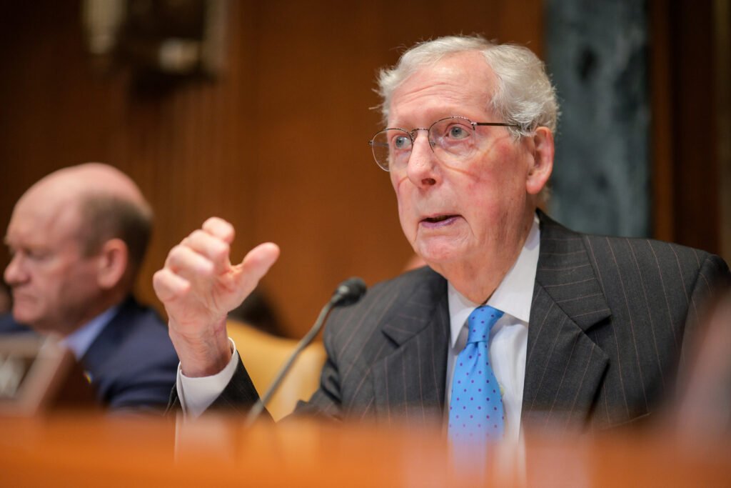 Kentucky Gov. Demands McConnell Give Verbal Address as Proof He Can Serve