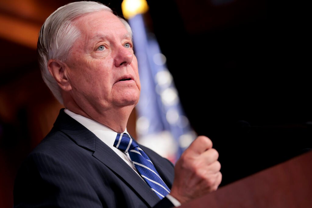Lindsey Graham, Longtime South Carolina Senator, Dies From ‘Brief And Sudden Illness’ Lindsey Graham, Longtime South Carolina Senator, Dies From ‘Brief And Sudden Illness’
