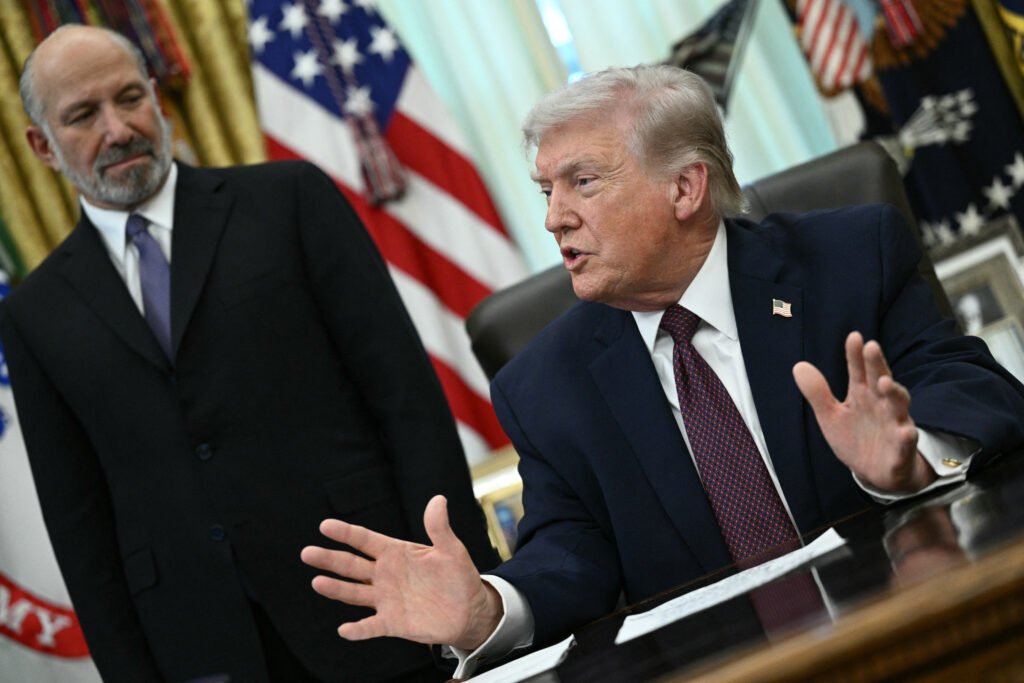 Trump Administration May Add Immigration Status Question on Census to Influence Apportionment, Experts Warn Trump Administration May Add Immigration Status Question on Census to Influence Apportionment, Experts Warn