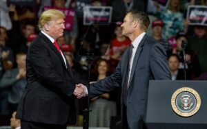 Voters Reject Republicans’ Attempt to Ban Abortion in Kansas Through Back Door Voters Reject Republicans’ Attempt to Ban Abortion in Kansas Through Back Door